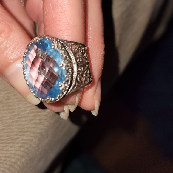 Blue Topaz Filigree Sterling Ring Size 5 - Picture 3 of 7